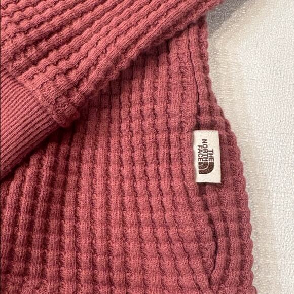The North Face Women's Waffle-weave Knit Top in Rose Size S - Picture 2 of 9